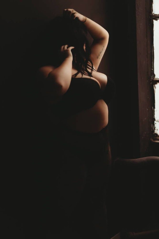 Plus-Sized Paradise: Curvy Mallu Escorts in Jaipur | 24/7 Service Thumbnail 2