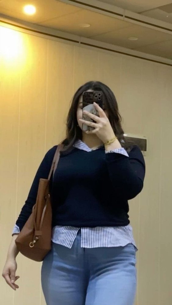 Model Escort on a Call  7737776873 Service anywhere in Jaipur City Thumbnail 5